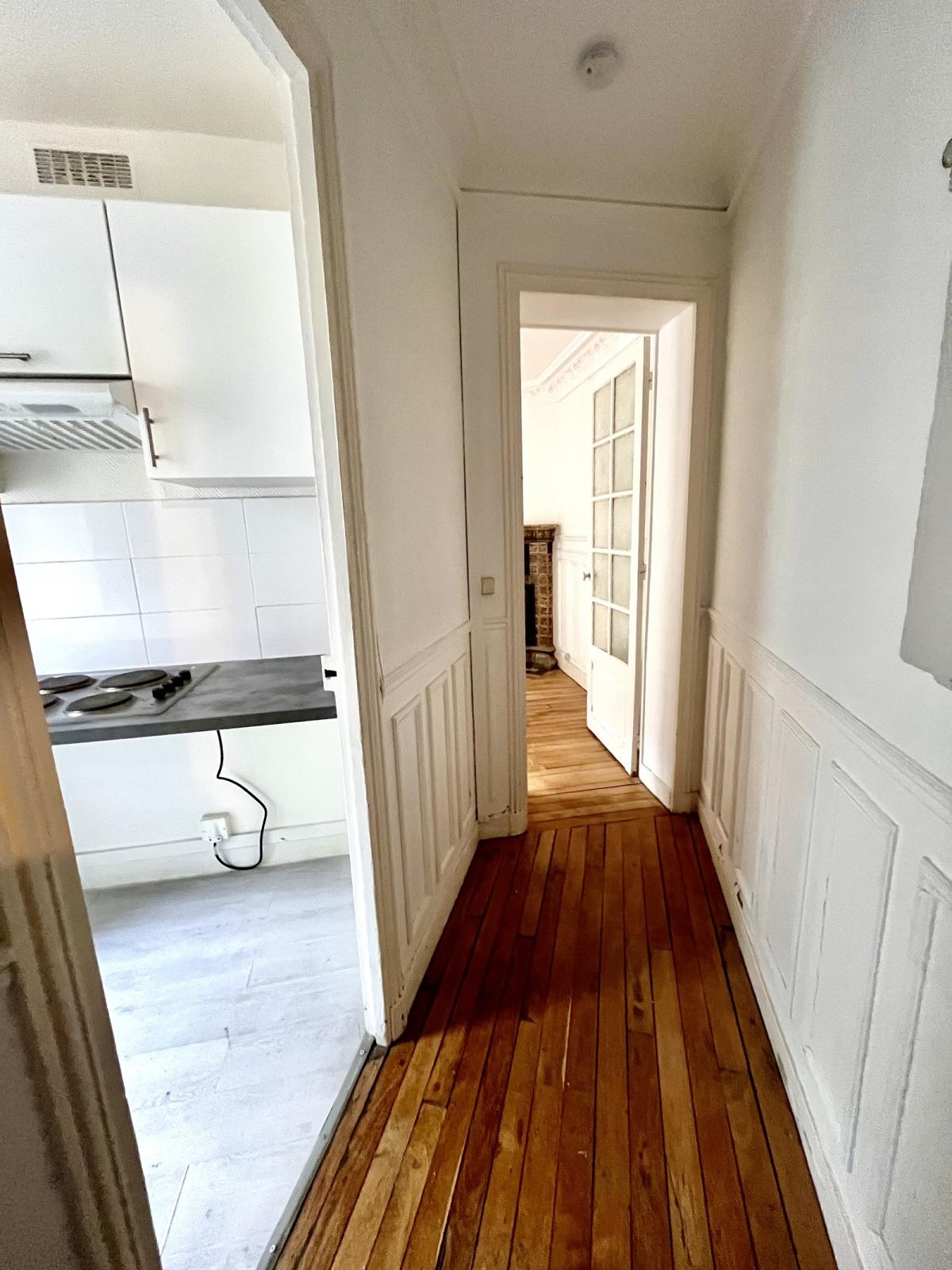 A LOUER 2P PARIS XVIIIème JULES JOFFRIN 