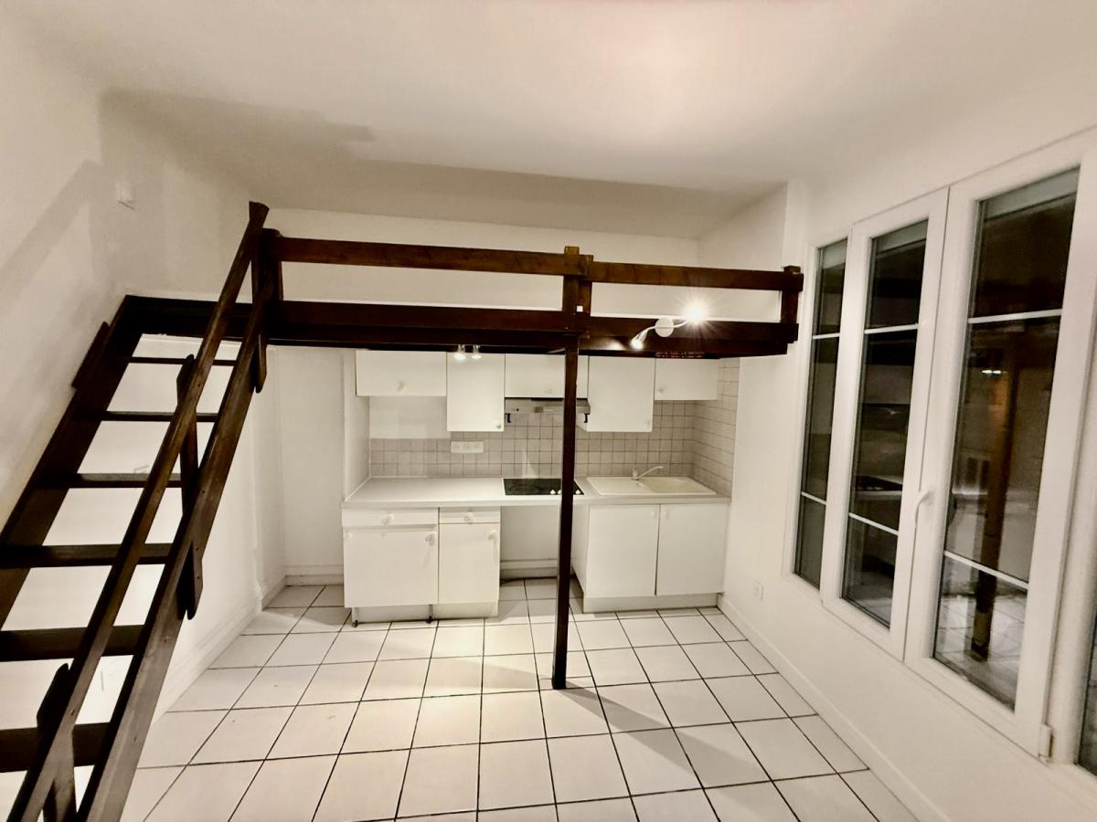 Paris XIème, Philippe Auguste, Studio de 23,31m²