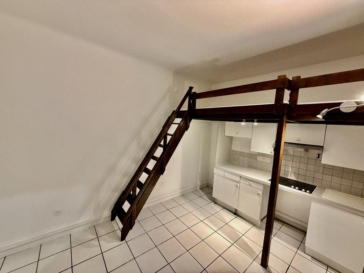 Paris XIème, Philippe Auguste, Studio de 23,31m²