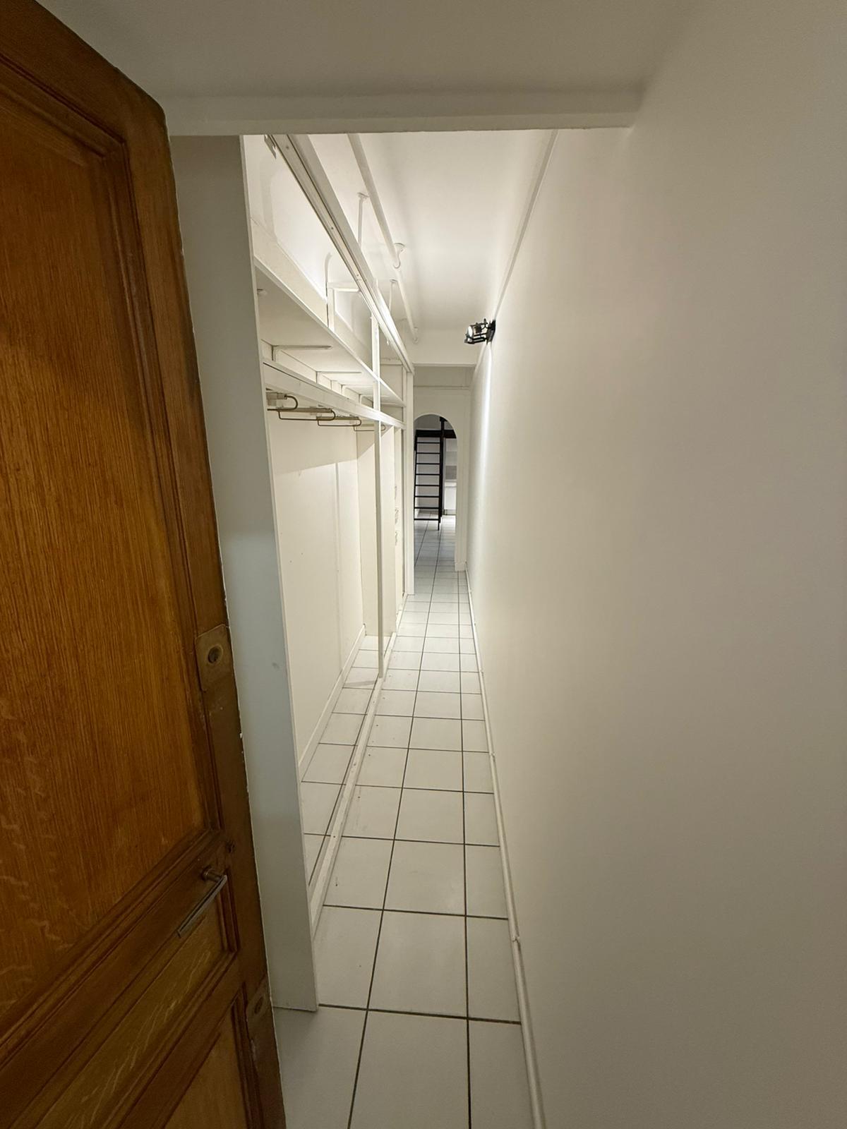 Paris XIème, Philippe Auguste, Studio de 23,31m²