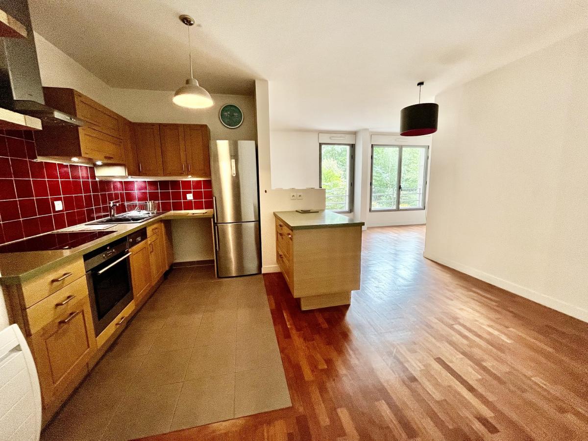 A LOUER 3P  64m²  PARIS XIIIème 