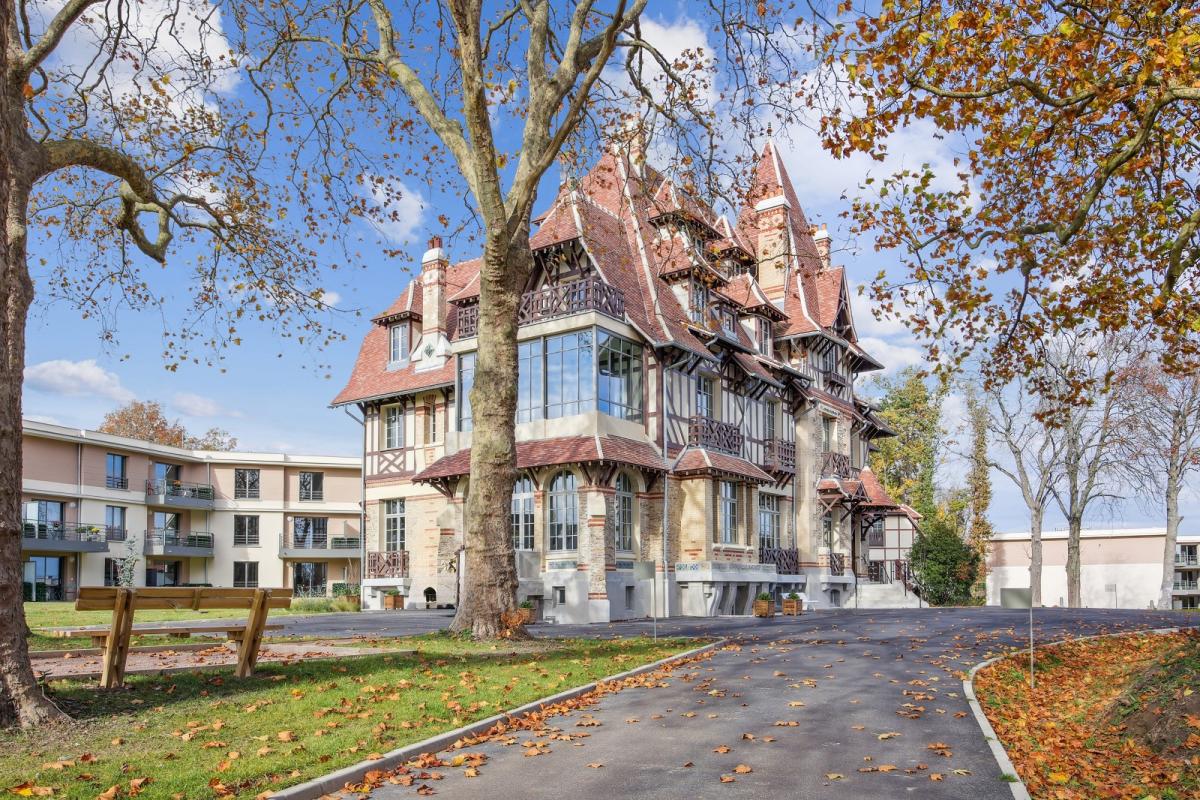 A LOUER 2 PIECES 43m² RESIDENCE SENIOR MANOIR DE RAMBOUILLET 