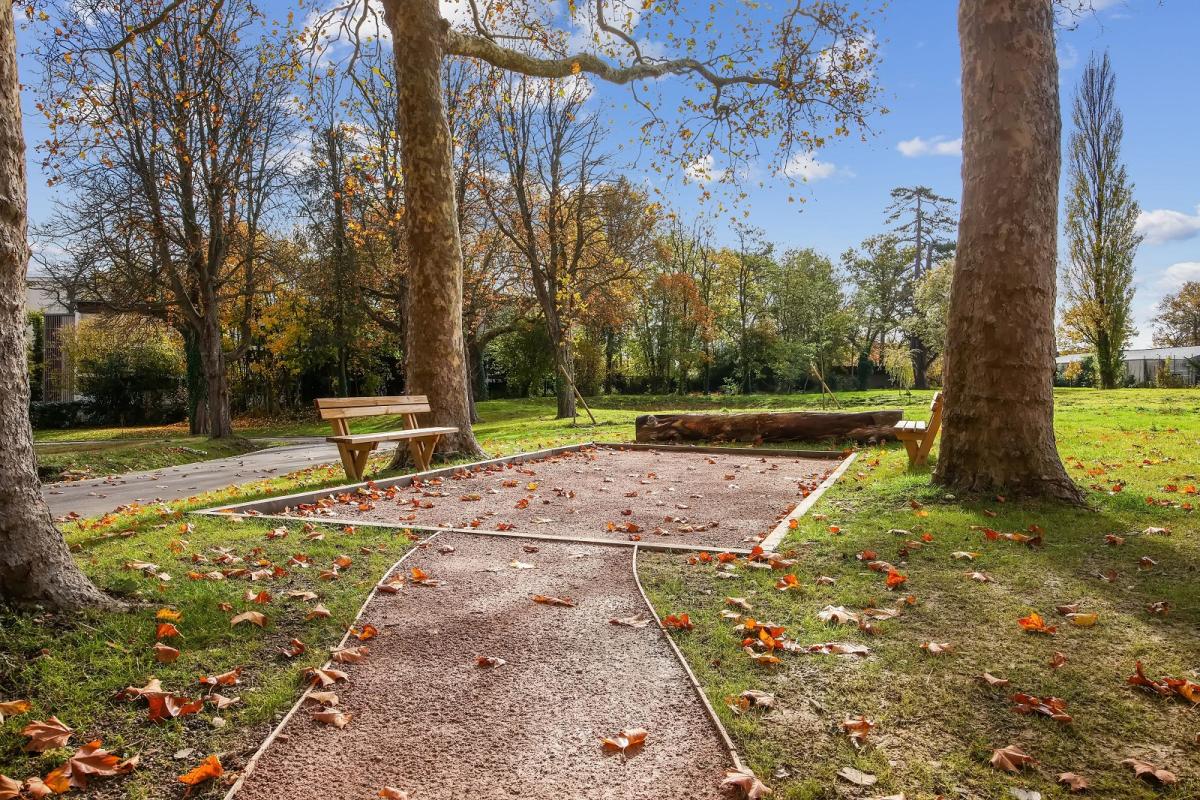 A LOUER 2 PIECES 43m² RESIDENCE SENIOR MANOIR DE RAMBOUILLET 