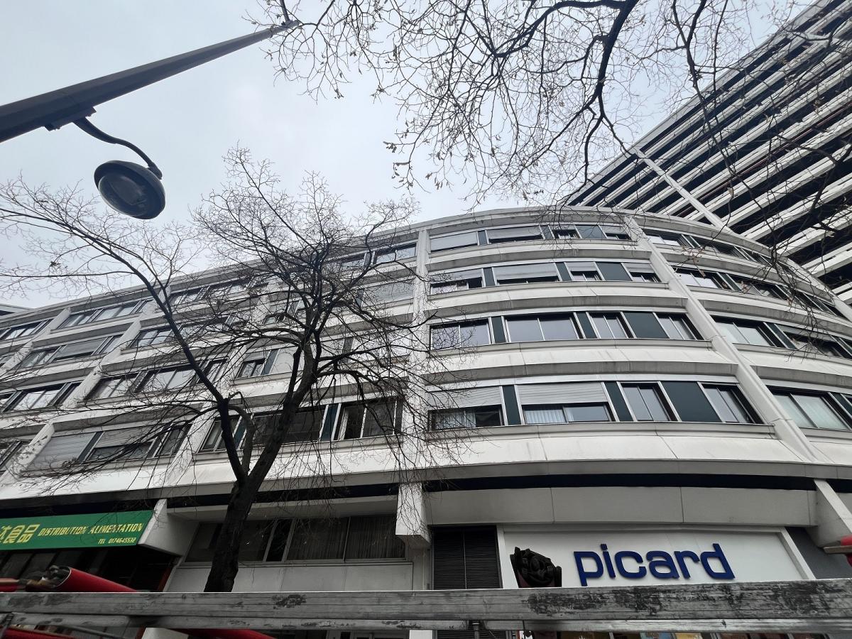 Paris XVème, Métro Lourmel 2 Pièces avec Parking