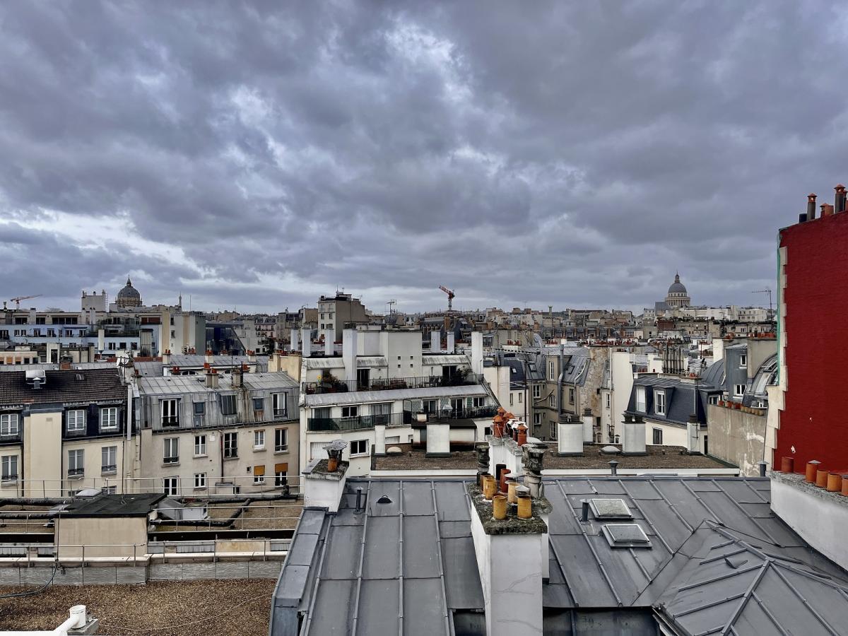 Paris Vème, Censier Daubenton,  Beau Studio en dernier étage