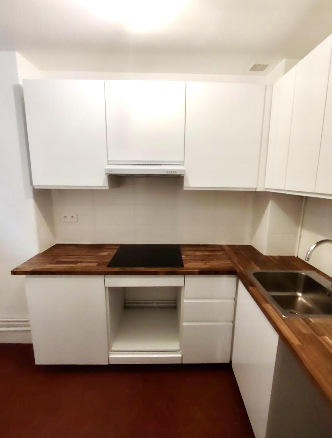 A LOUER 75001 PARIS 2P DE CHARME CONCORDE