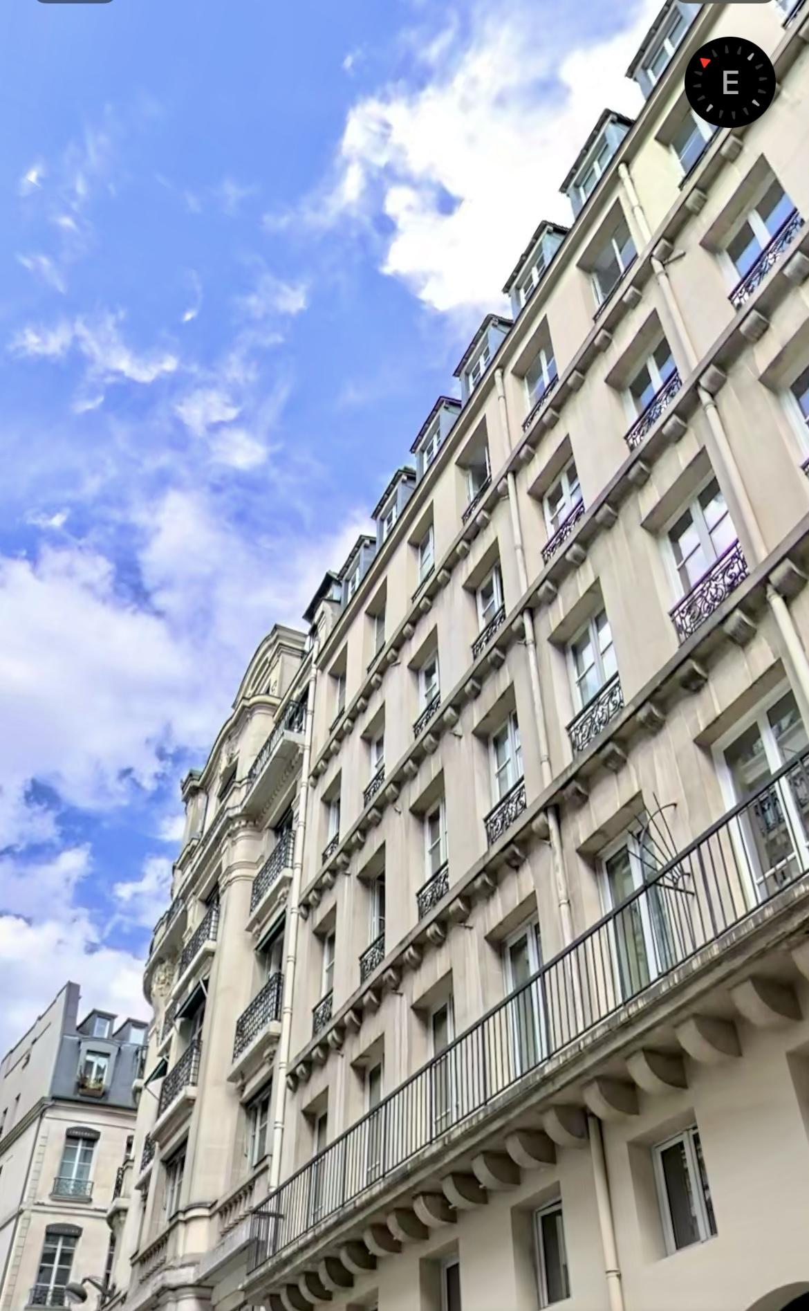 A LOUER 75001 PARIS 2P DE CHARME CONCORDE