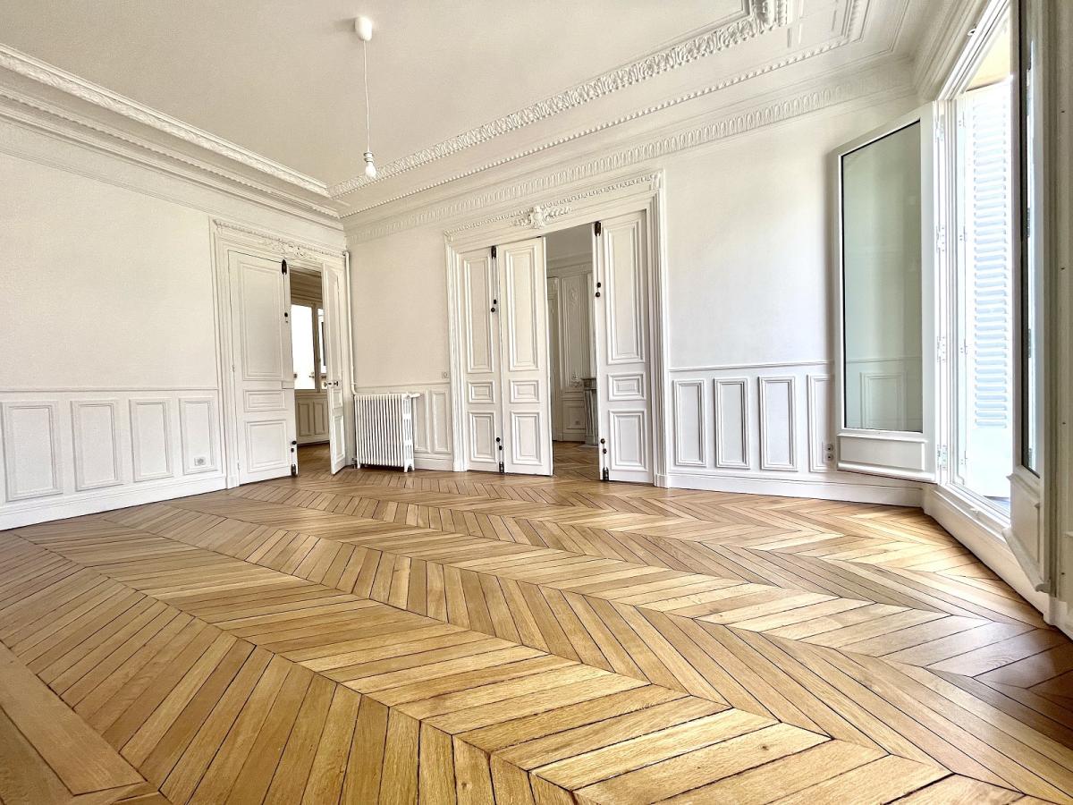 Paris VIIème Solférino, 6 pièces 180,33m²
