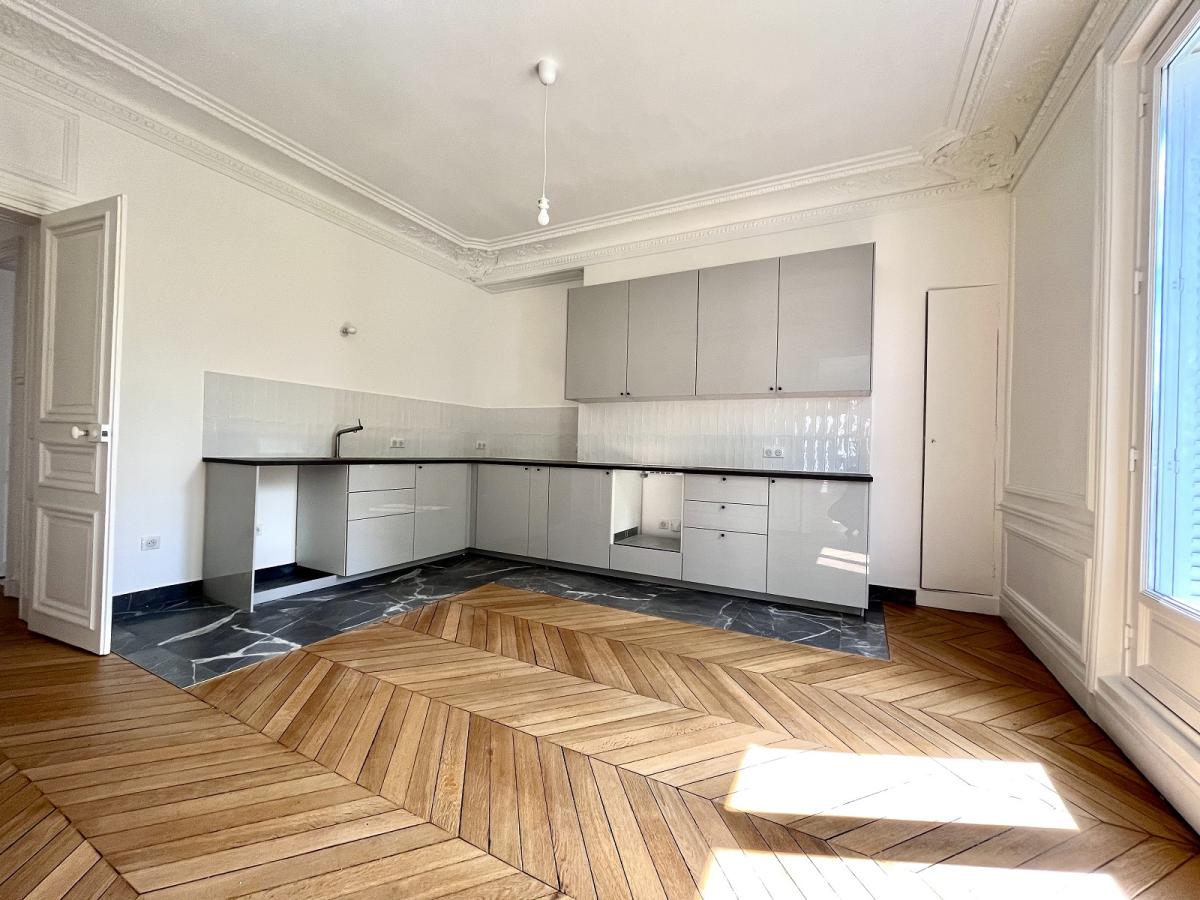Paris VIIème Solférino, 6 pièces 180,33m²