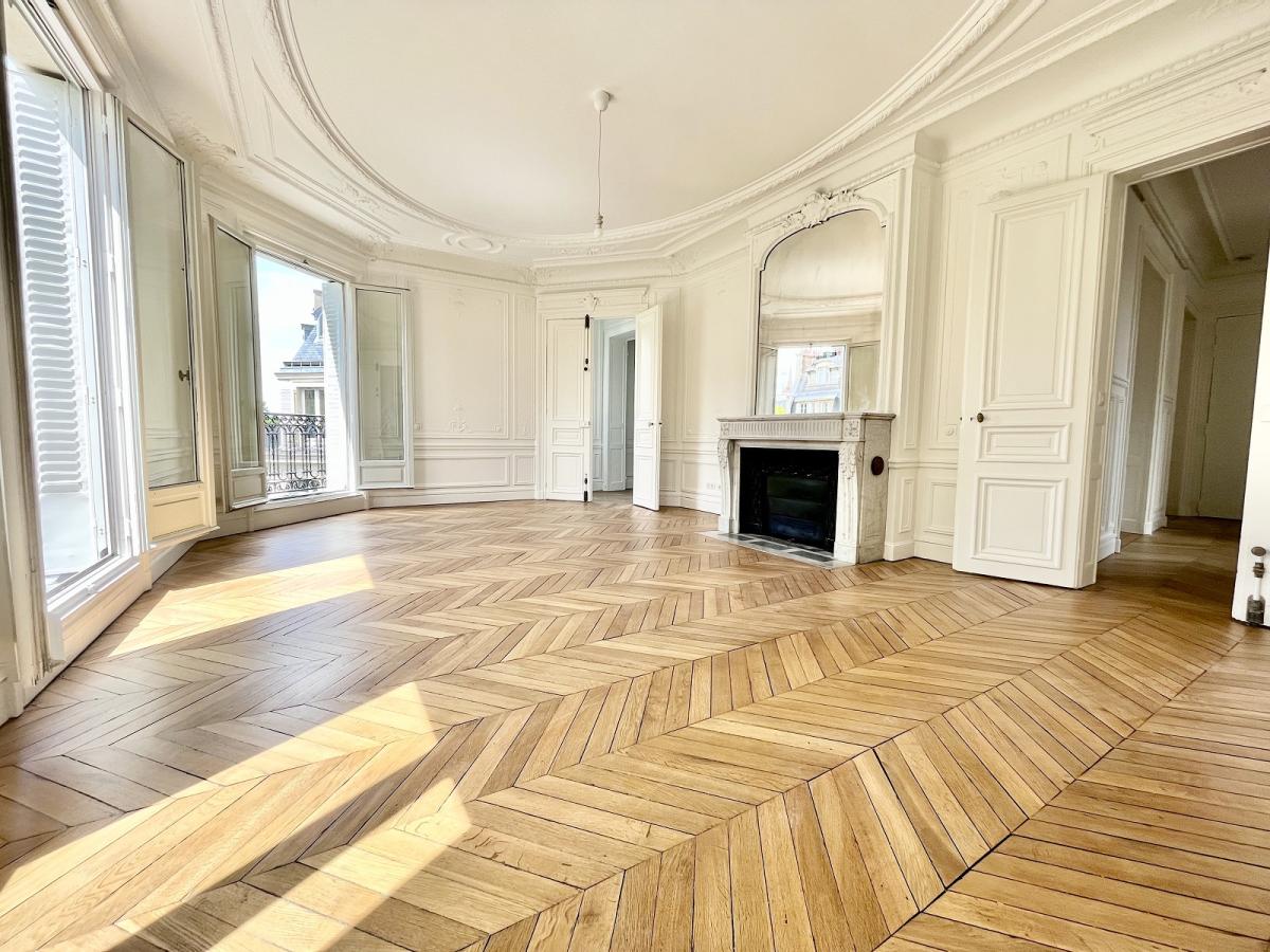 Paris VIIème Solférino, 6 pièces 180,33m²
