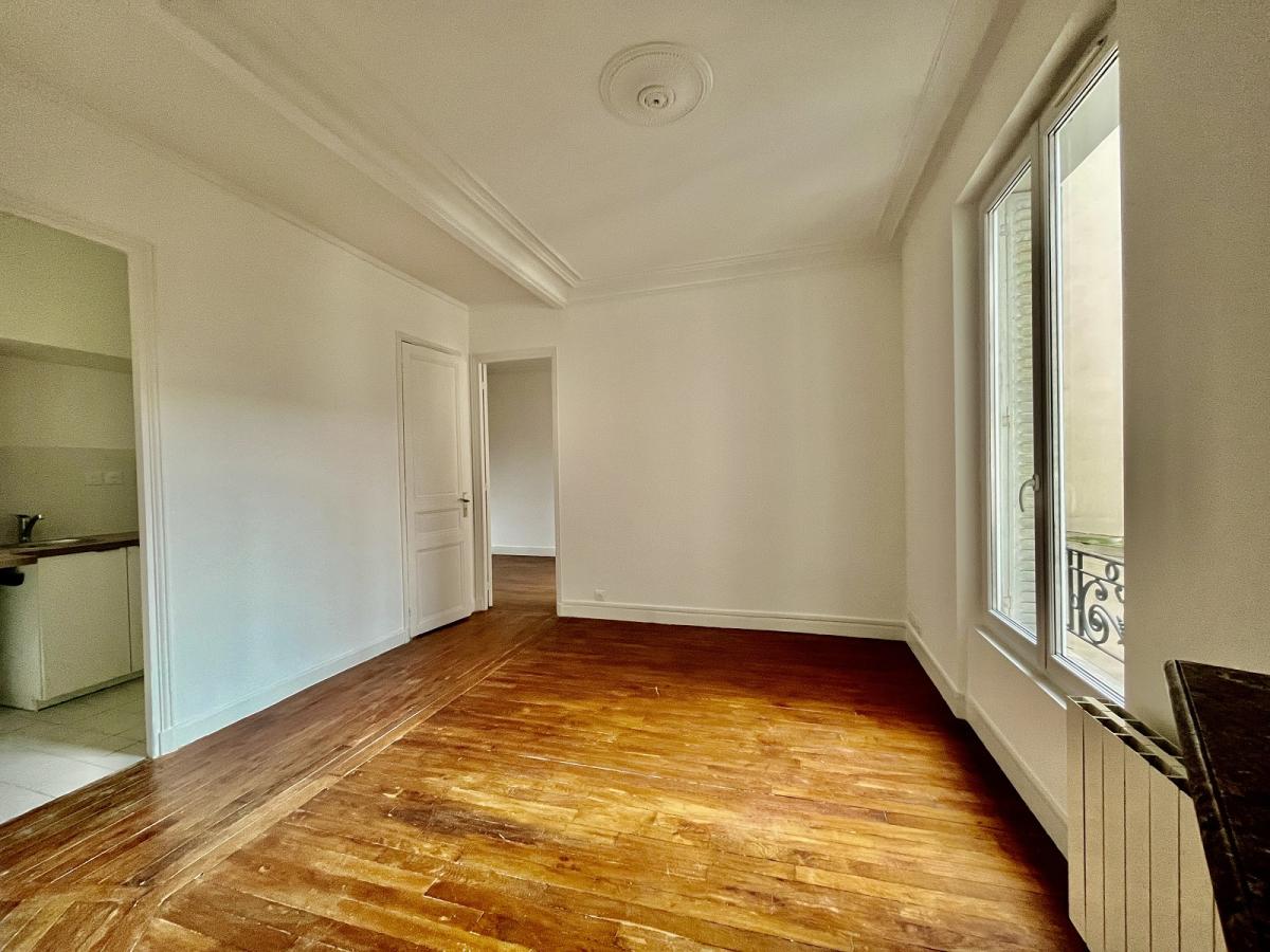 Levallois Perret (92300), à2min. Mairie et métro Anatole France, 2 Pièces de 34,47m²