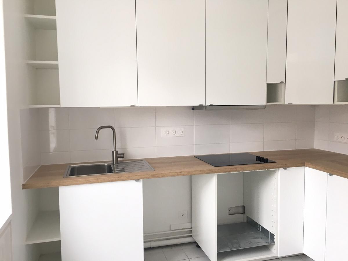 A LOUER 75006 PARIS 4P DUPLEX RUE BONAPARTE 