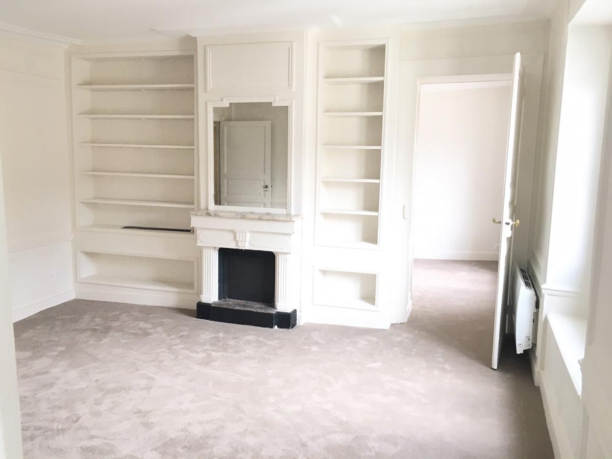 A LOUER 75006 PARIS 4P DUPLEX RUE BONAPARTE 