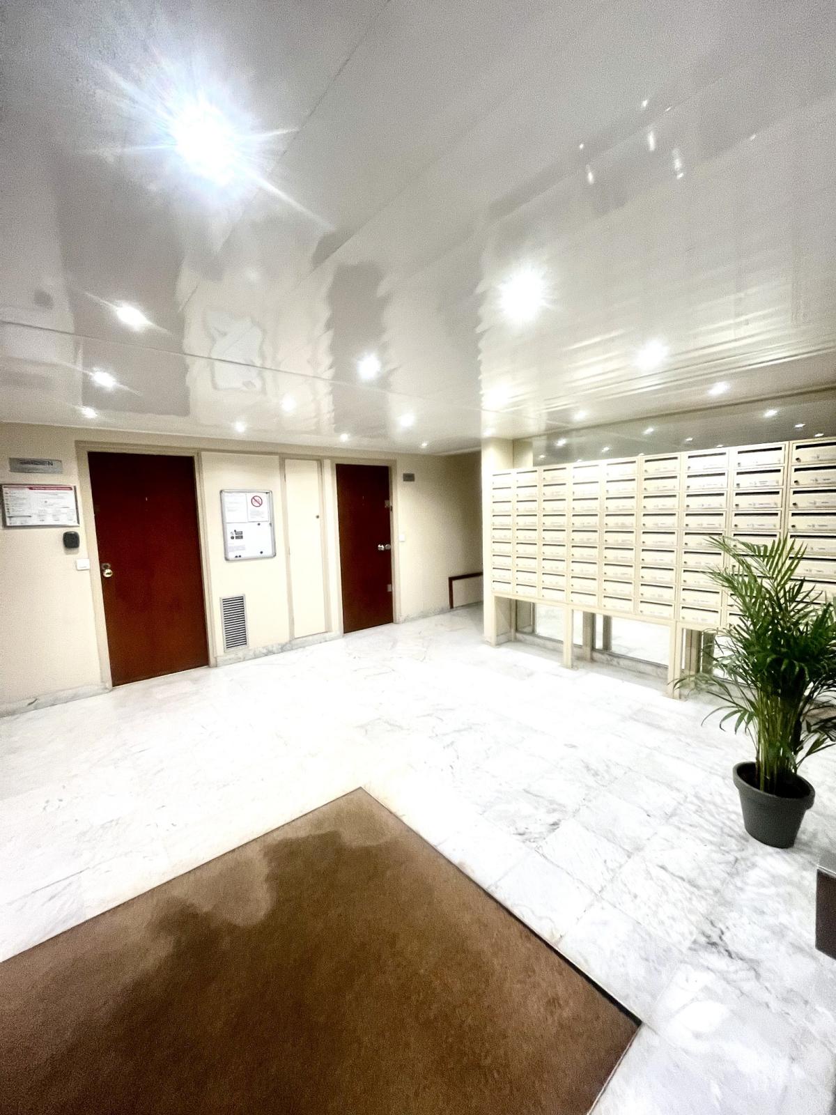 A LOUER 75019 BD DE LA VILLETTE 