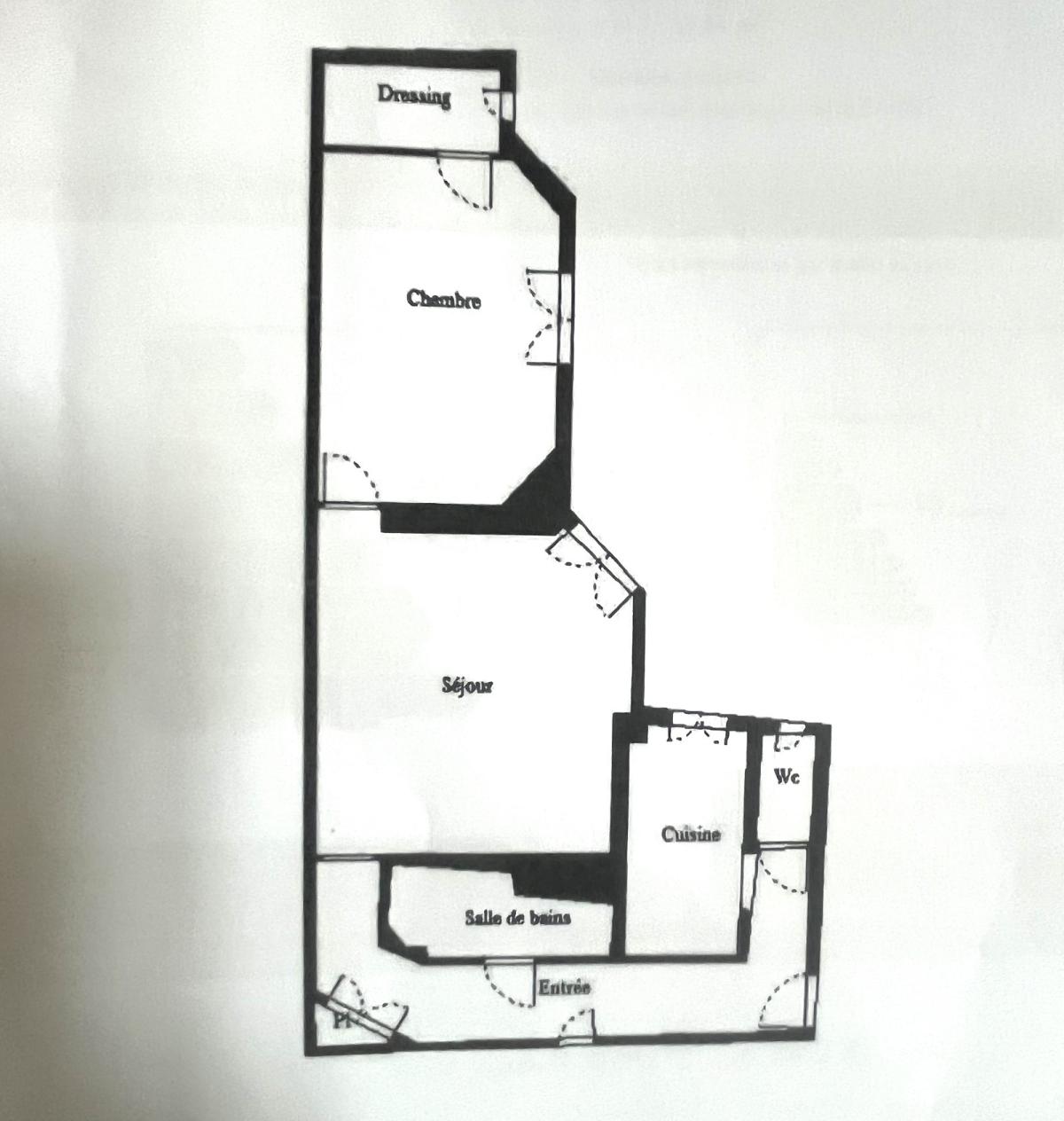 A LOUER 75015 2PIECES MEUBLÉ CONVENTION 