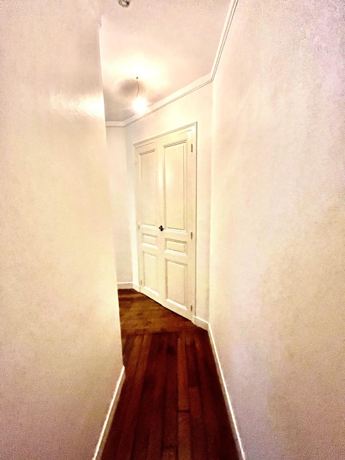 A LOUER 75015 2PIECES MEUBLÉ CONVENTION 