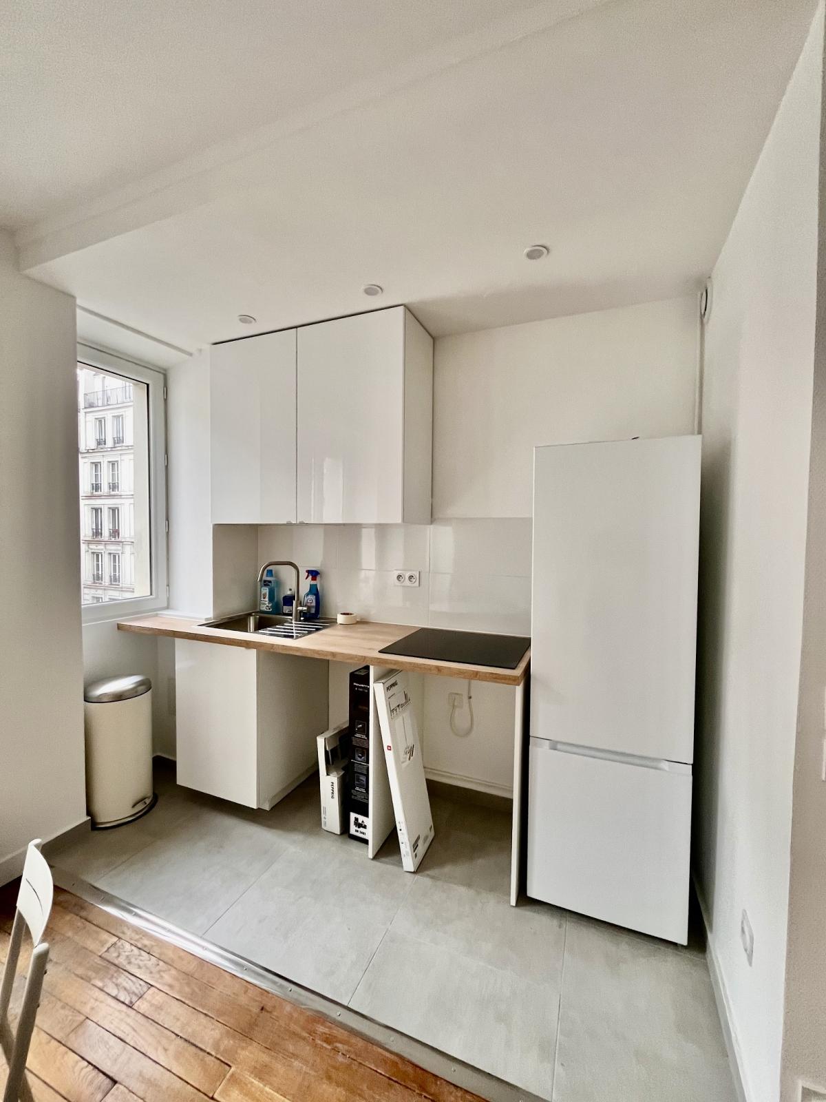 A LOUER 3P Meublé PARIS XVIIIème  REFAIT NEUF-JULES JOFFRIN