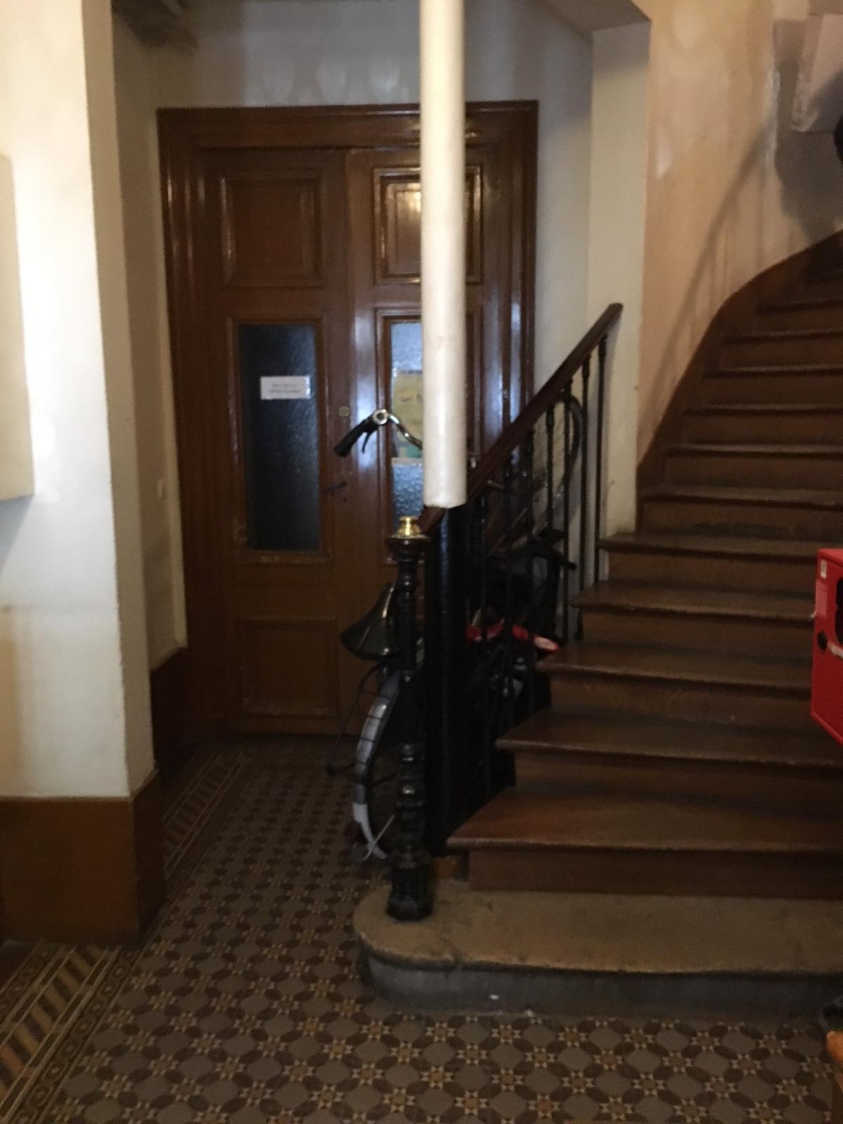 Paris 9ème  Rue Turgot à deux pas du Square Anvers, Beau 2 Pièces 