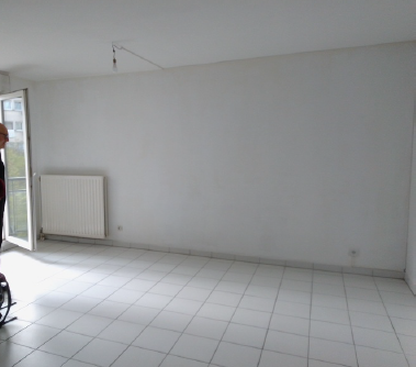 A LOUER 2 Pièces 40m² avec  BALCON,  CAVE et PARKING   94700 MAISON ALFORT