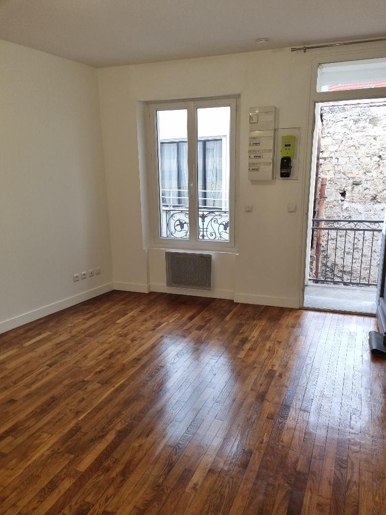 NANTERRE VILLE STUDIO CENTRE VILLE