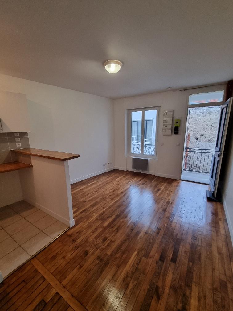 NANTERRE VILLE STUDIO CENTRE VILLE