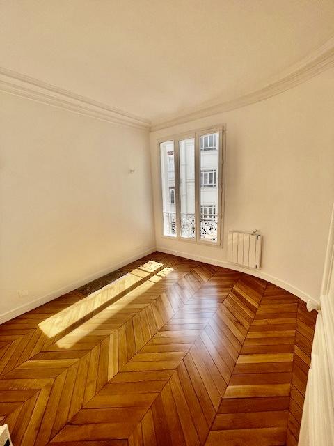 PARIS XVIIème Poncelet/ TERNES Grand 3 Pièces 