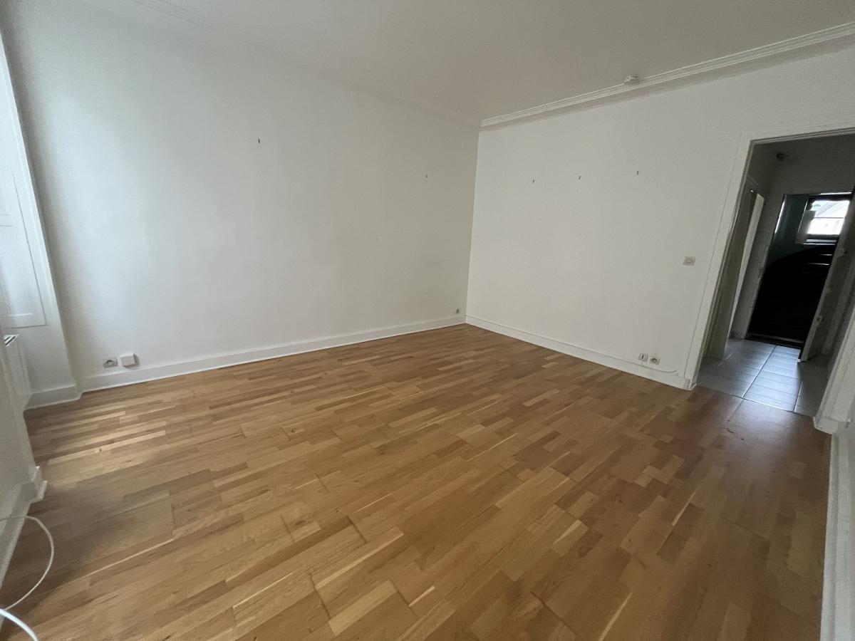 A LOUER 2 Pièces PARIS IXème 34.63m²