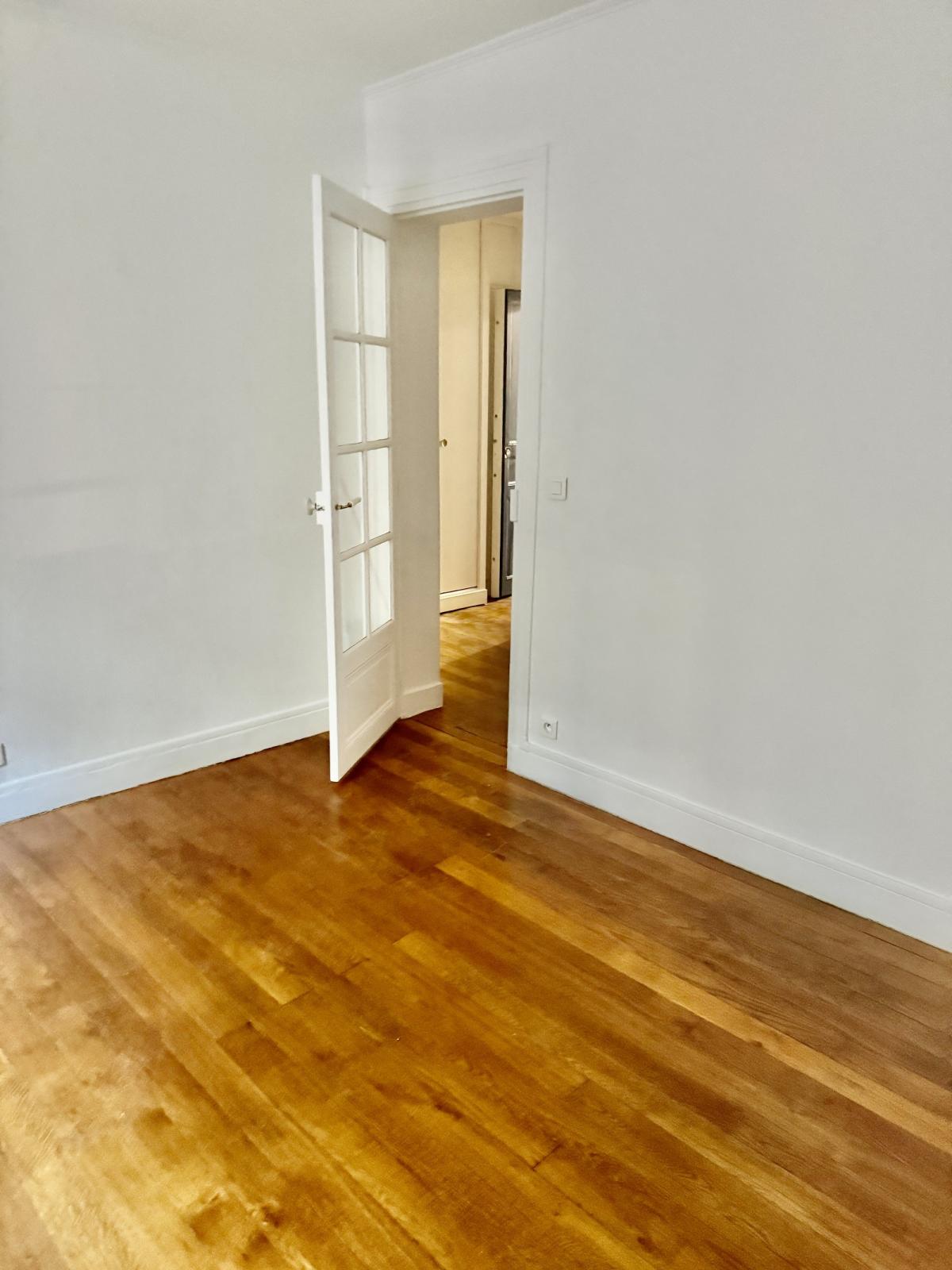 MONTROUGE (92120), 2 Pièces de 37,60m² refait neuf