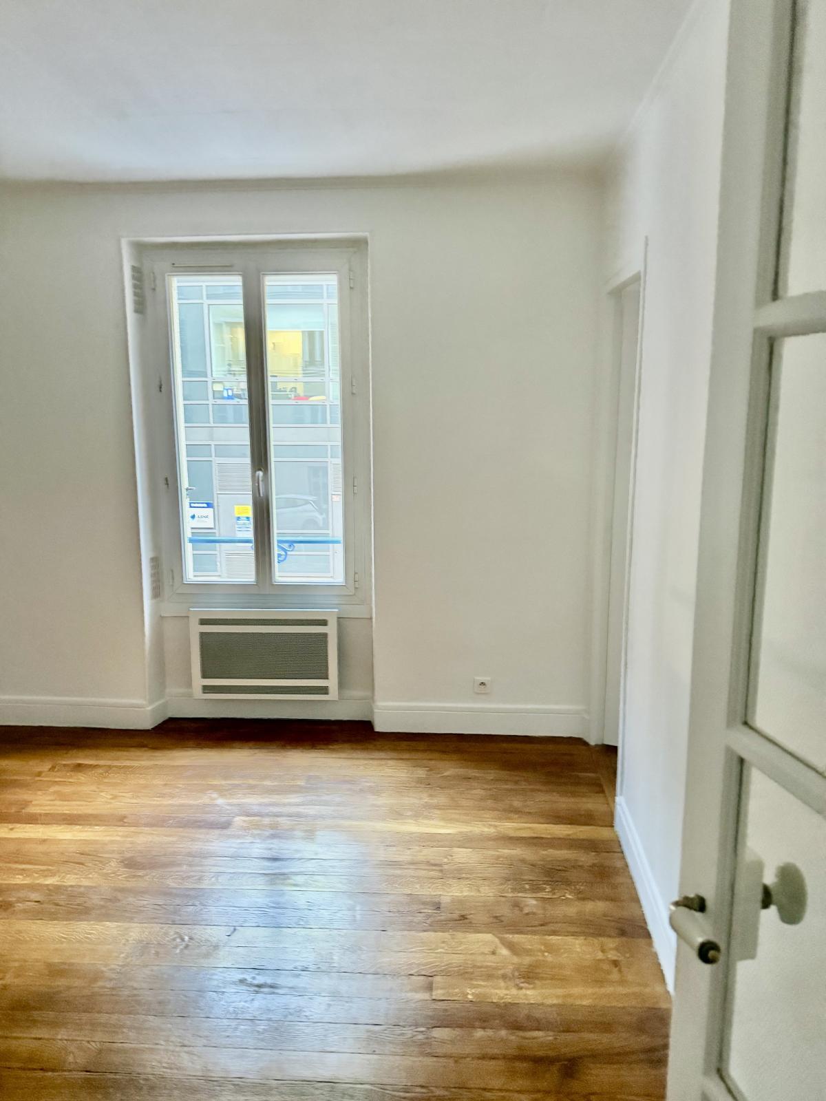 MONTROUGE (92120), 2 Pièces de 37,60m² refait neuf