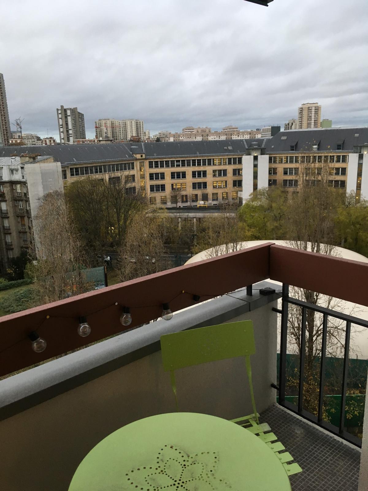 Paris XIIIème  OLYMPIADES , Studio avec Balcon