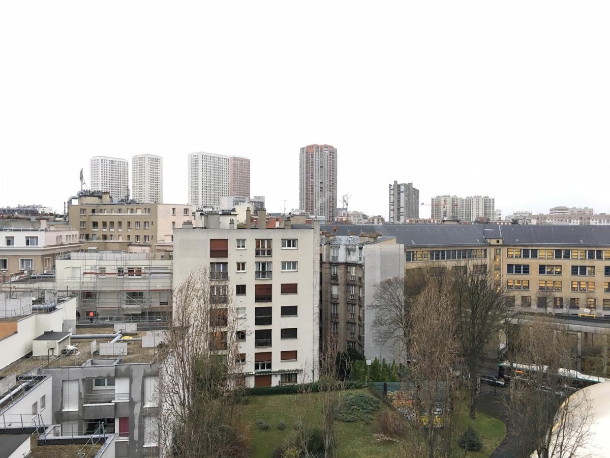 Paris XIIIème  OLYMPIADES , Studio avec Balcon