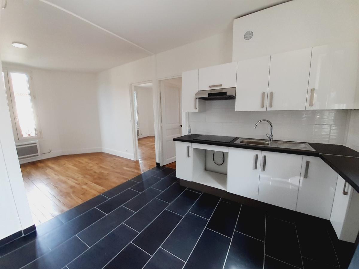 A LOUER 3 PIECES 57.35m² NANTERRE VILLE