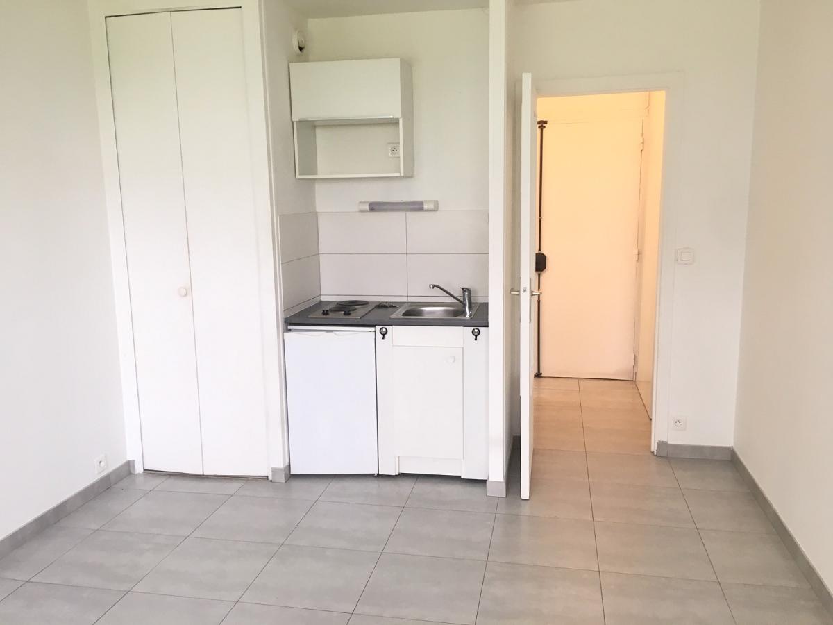 Paris XIVème, métro Alésia  Studio de 19,88m²