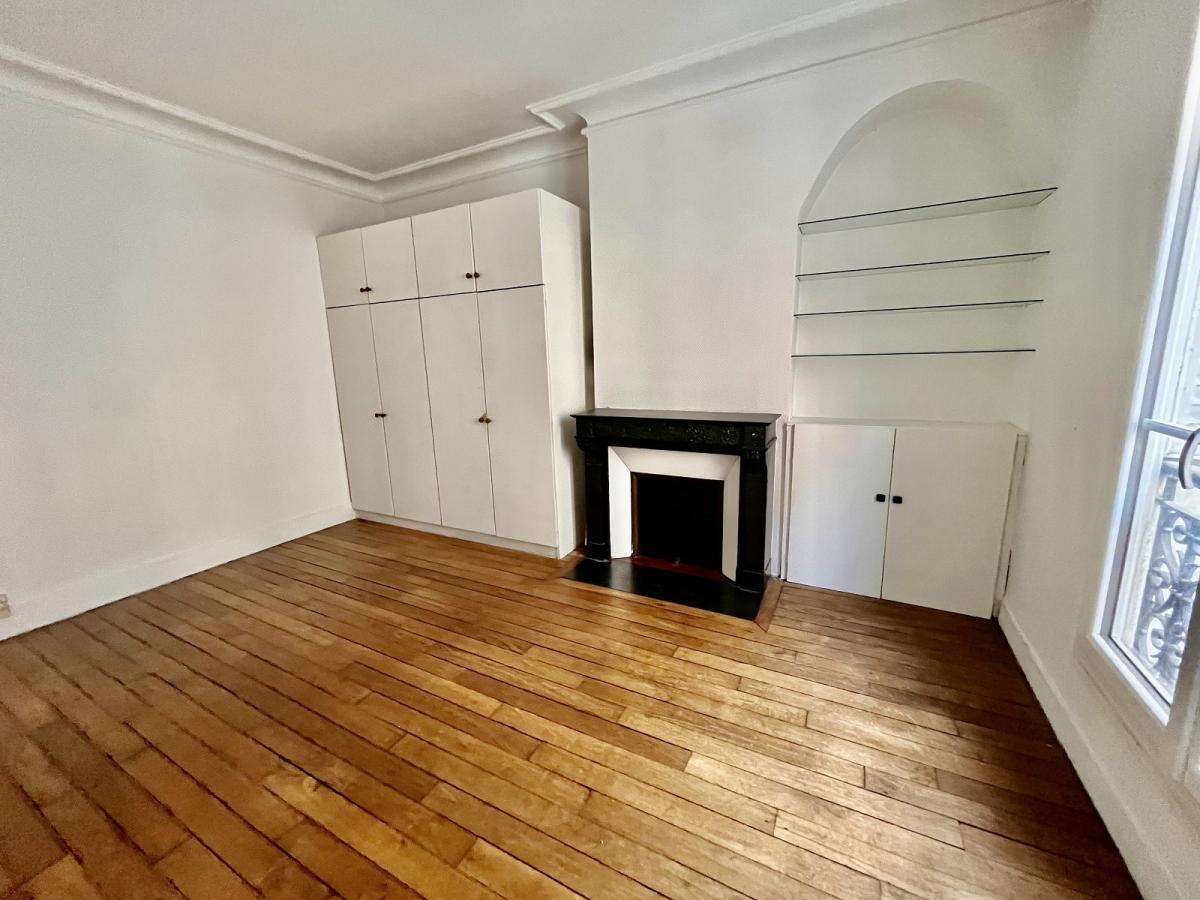 A LOUER 2 pièces  35m² Paris XIIème  MONTGALLET 
