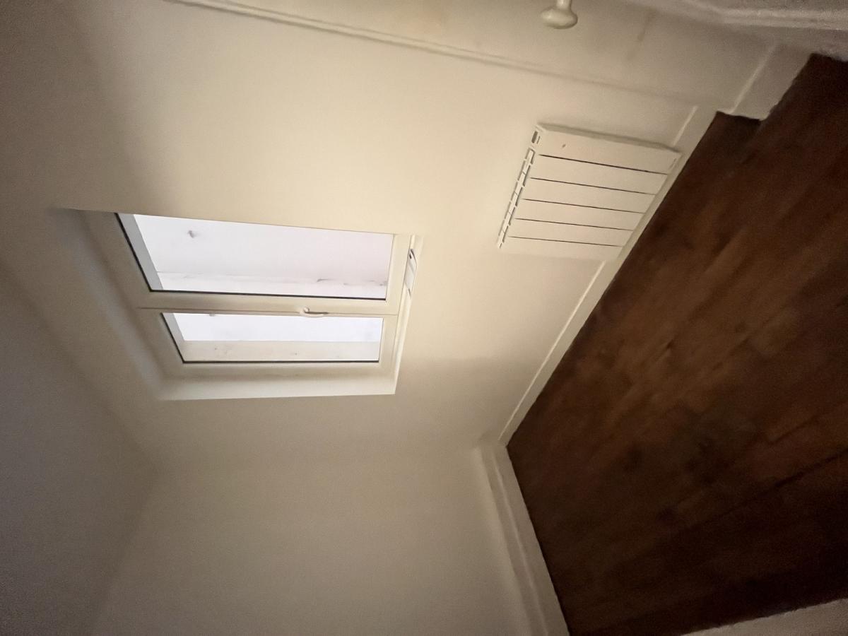 A LOUER  2P  PARIS XIIème MONTGALLET 29.60m²