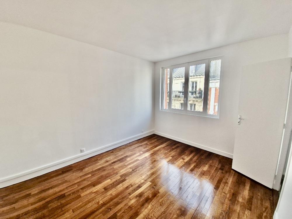 Paris XVème, métro Volontaires, Grand 2Pièces de 51,24m²