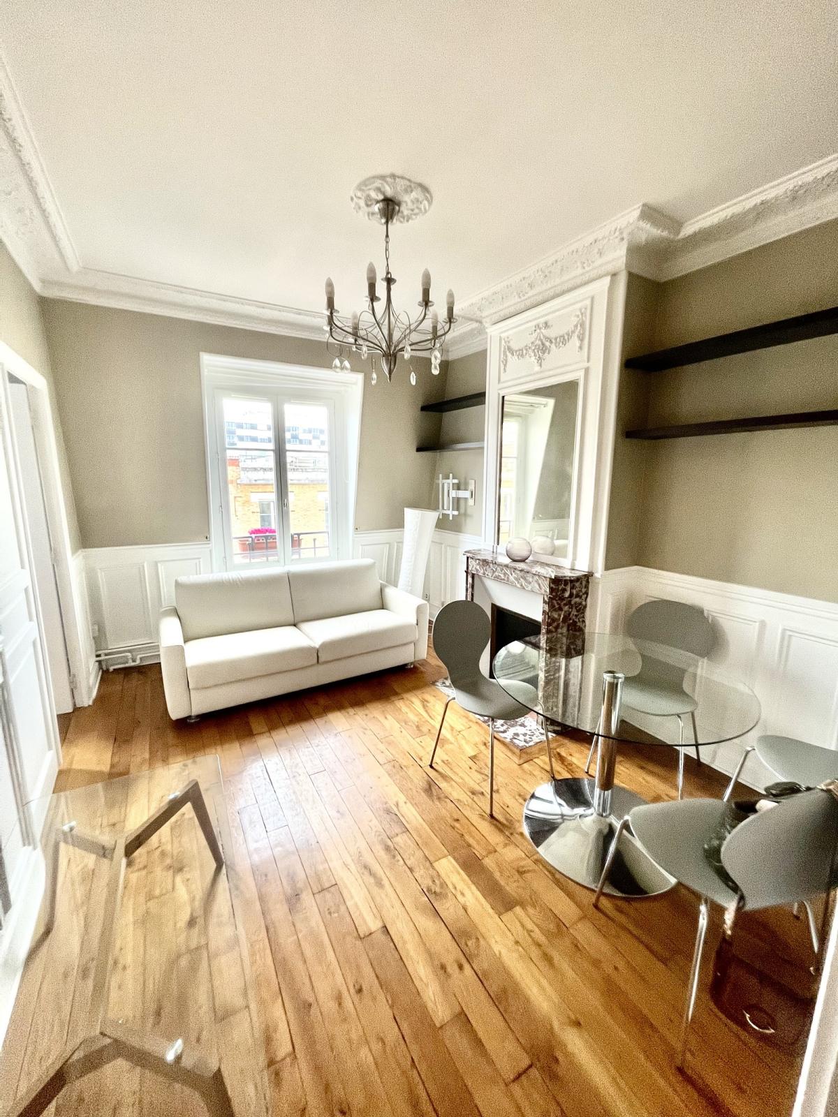 2 PIECES MEUBLE  M°CONVENTION