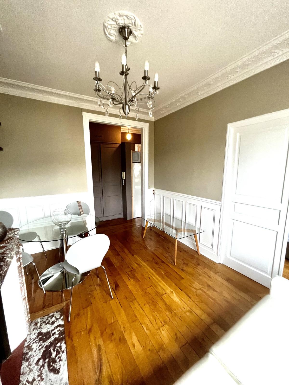 2 PIECES MEUBLE  M°CONVENTION