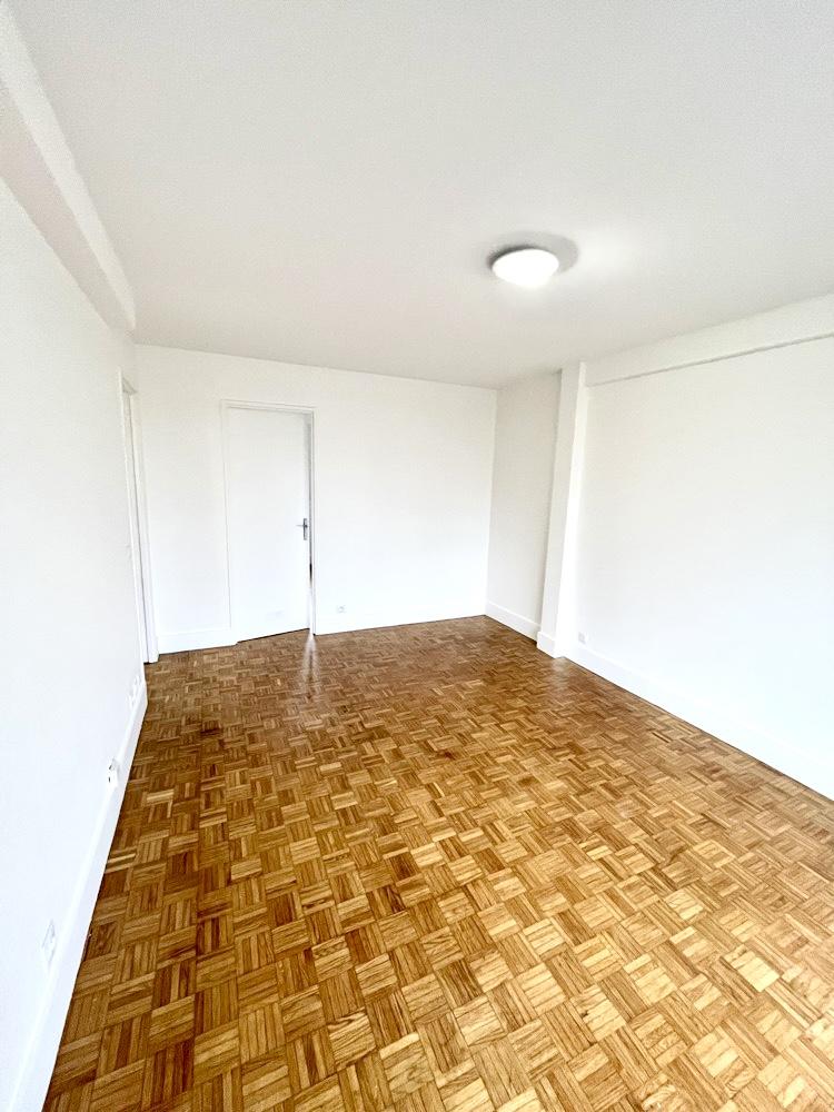 a louer 3P RENOVE L'HAY LES ROSES