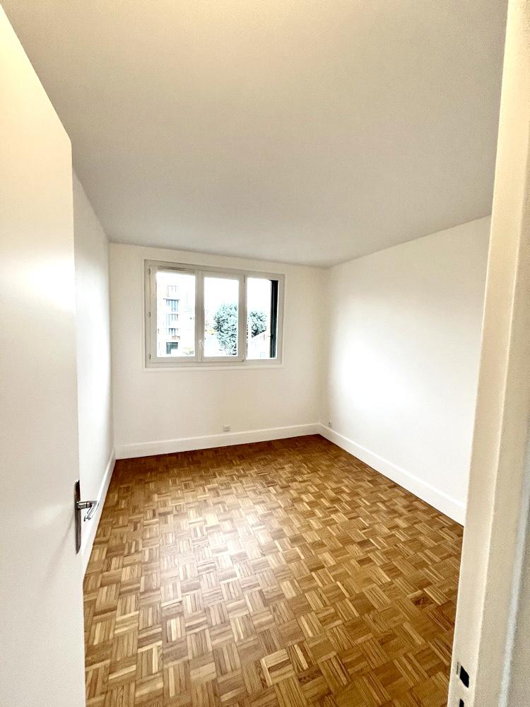 a louer 3P RENOVE L'HAY LES ROSES