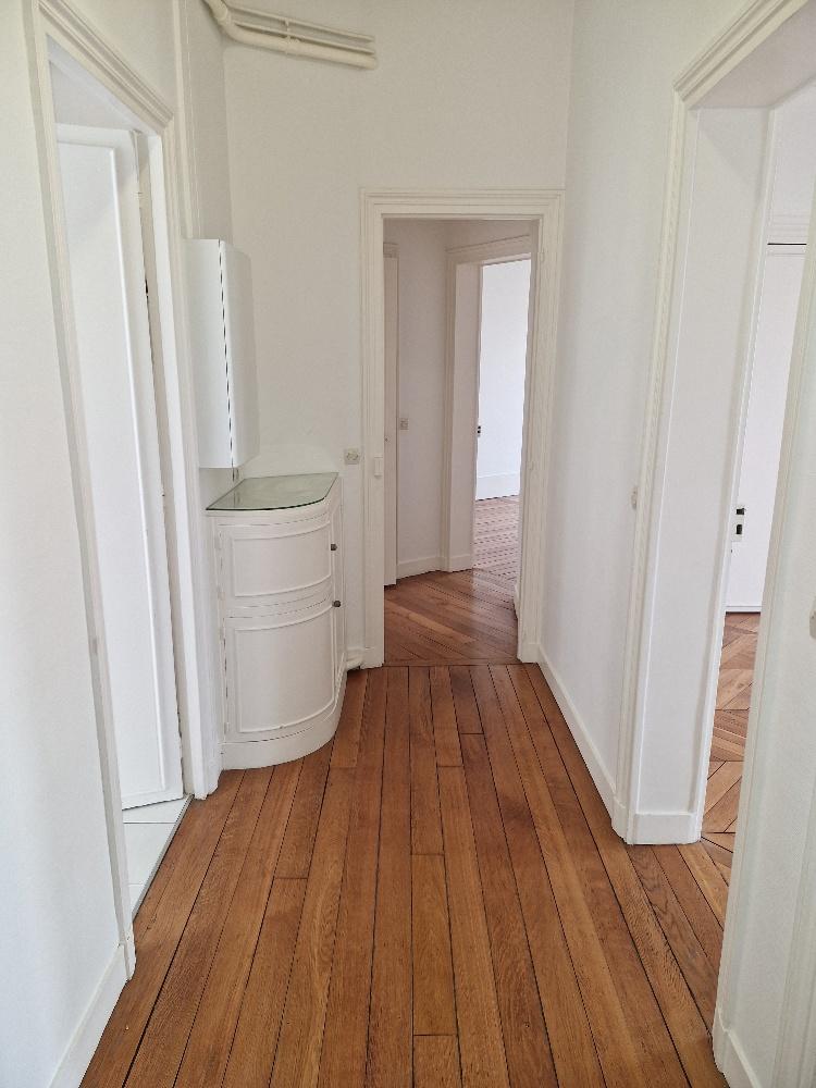 A LOUER 4P PARIS XIVème ALESIA