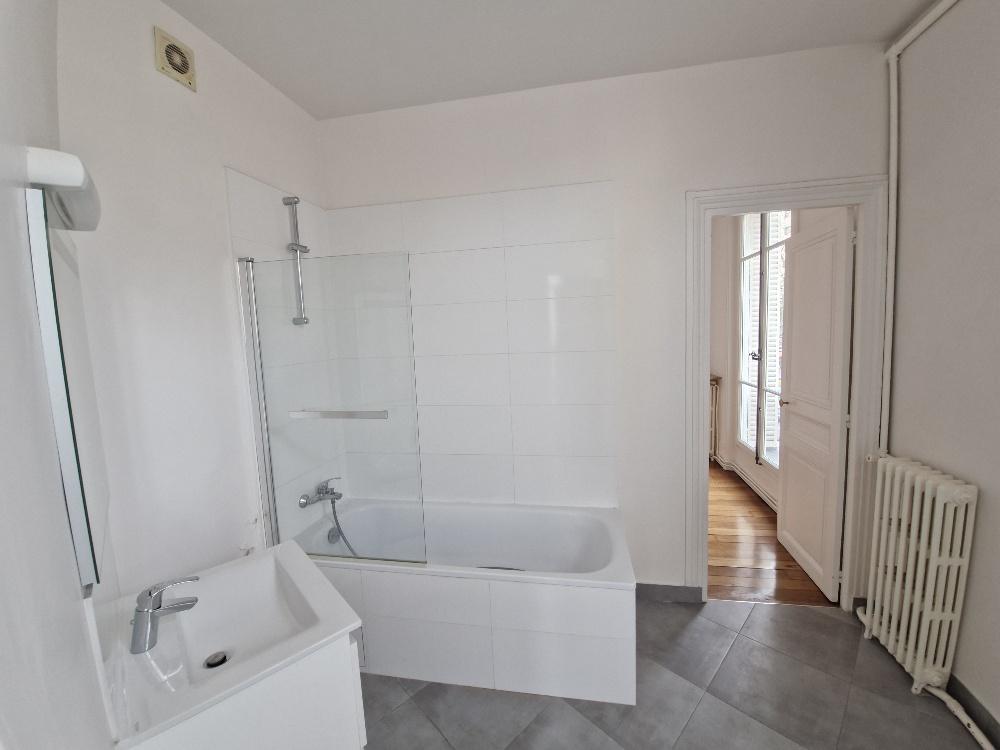 A LOUER 4P PARIS XIVème ALESIA