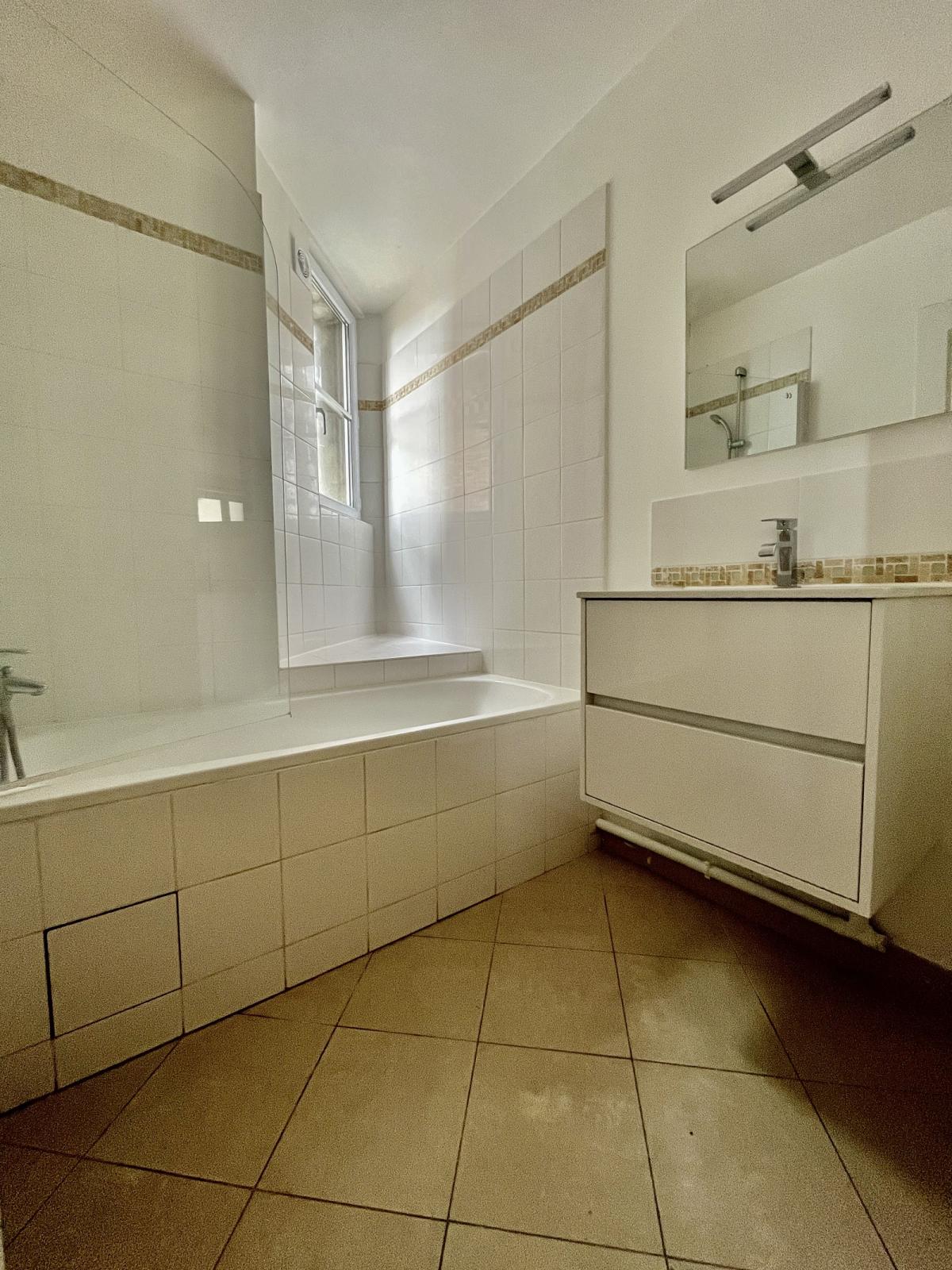 Paris XIIème, Dugommier 3P bd de Bercy 