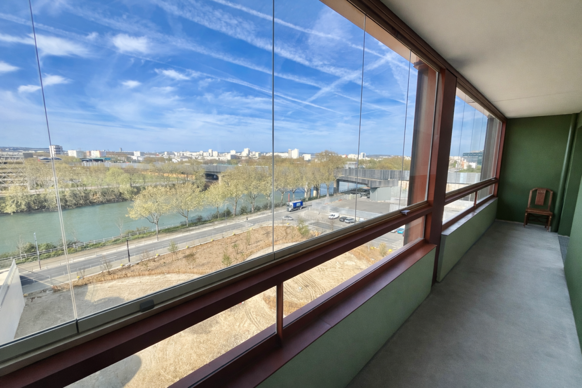 SAINT DENIS (93400), Village des Athlètes, 2 Pièces avec Balcon