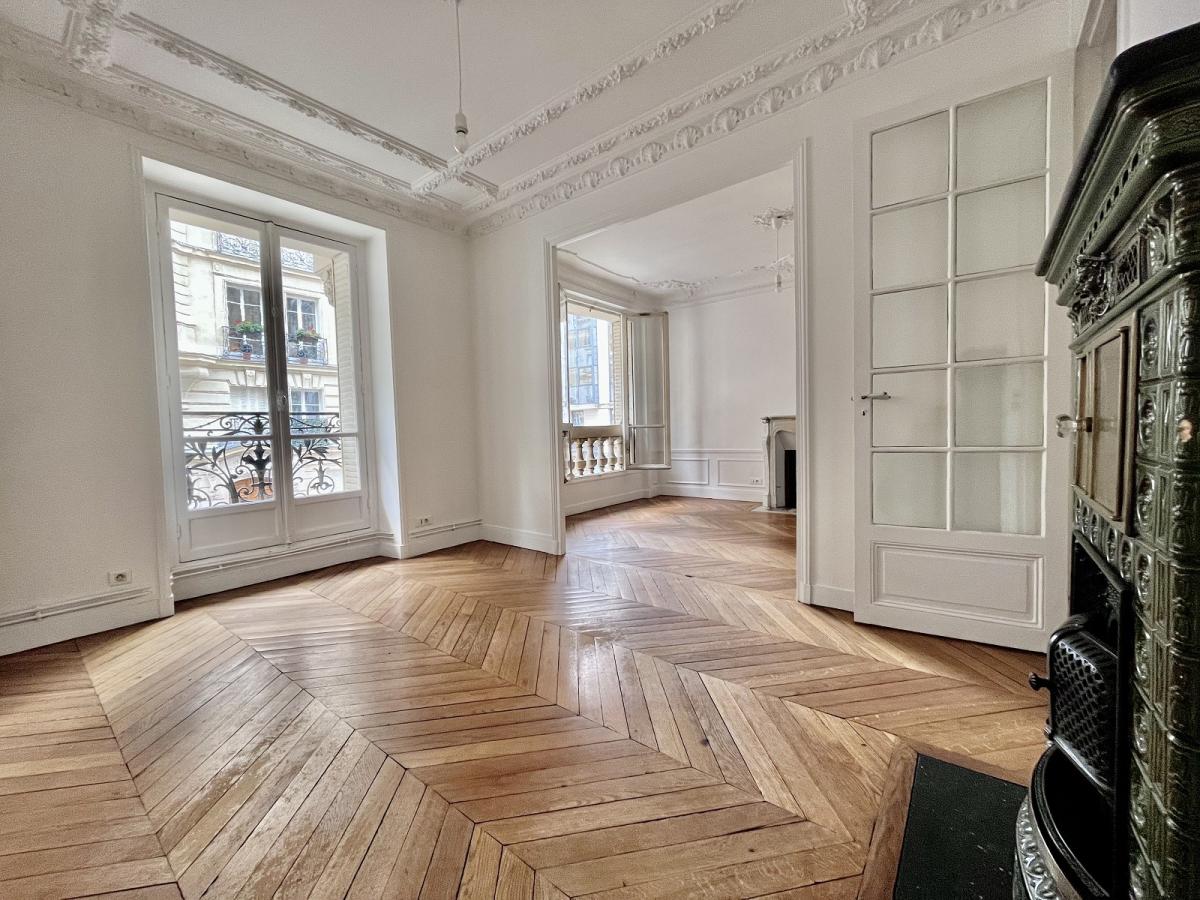 PARIS XVème Sèvres Lecourbe Beau 3 pièces