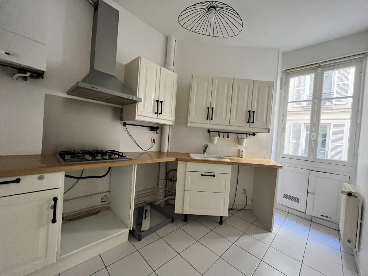 PARIS XVème Sèvres Lecourbe Beau 3 pièces