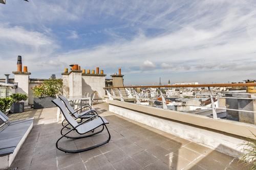 A LOUER en DUPLEX 74m² 3 PIECES PARIS VIème.