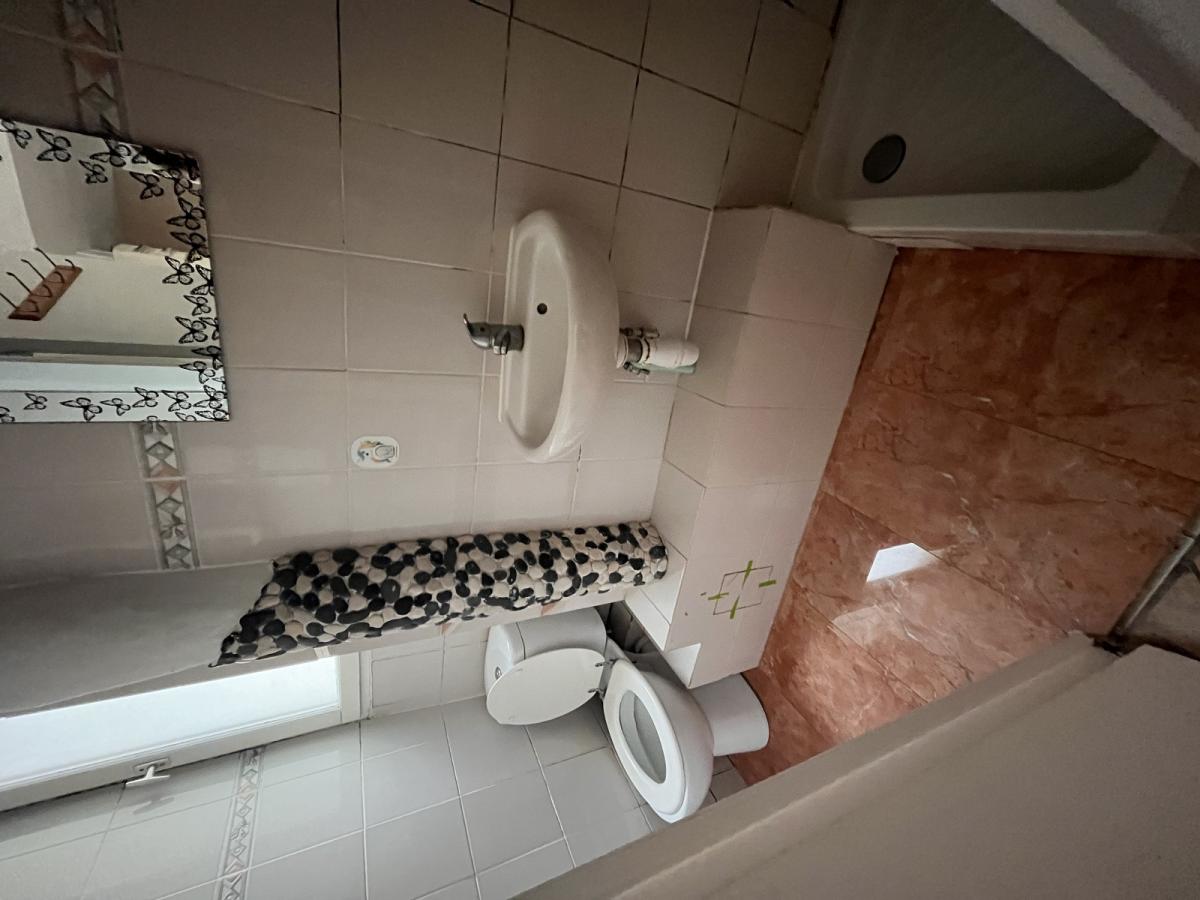 STUDIO AVEC MEZZANINE 21m²  - CHARLES MICHELS