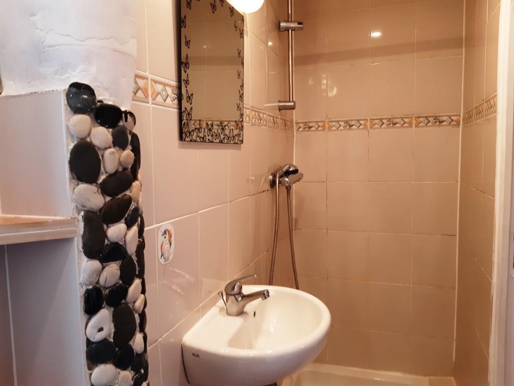 STUDIO AVEC MEZZANINE 21m²  - CHARLES MICHELS