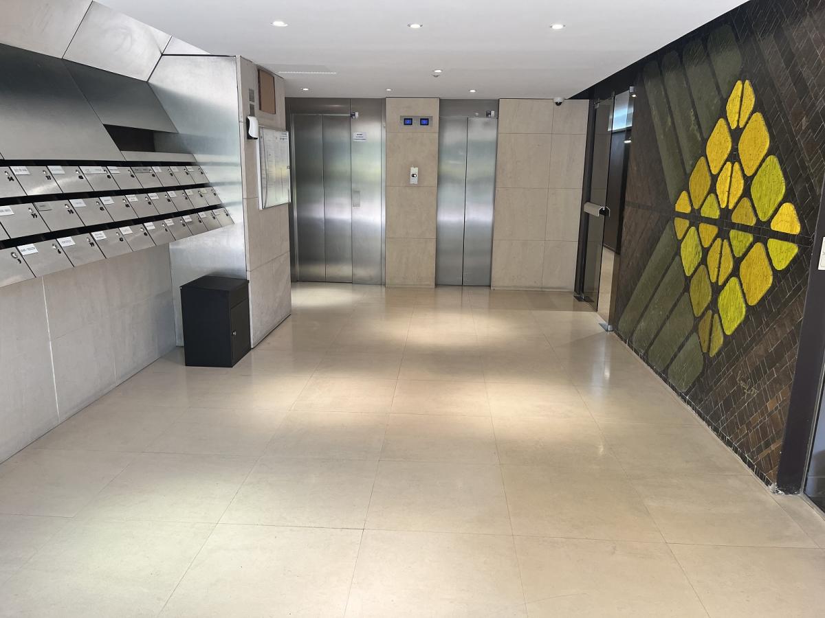 Neuilly sur Seine (92200), Magnifique  3 Pièces avec  Balcon